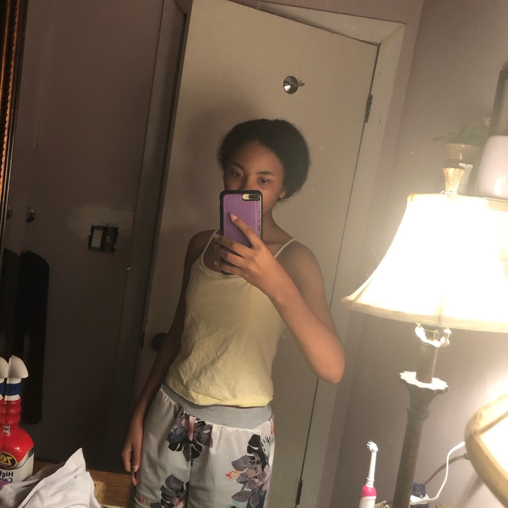 Tanktop Bundle - Picture 3 of 7